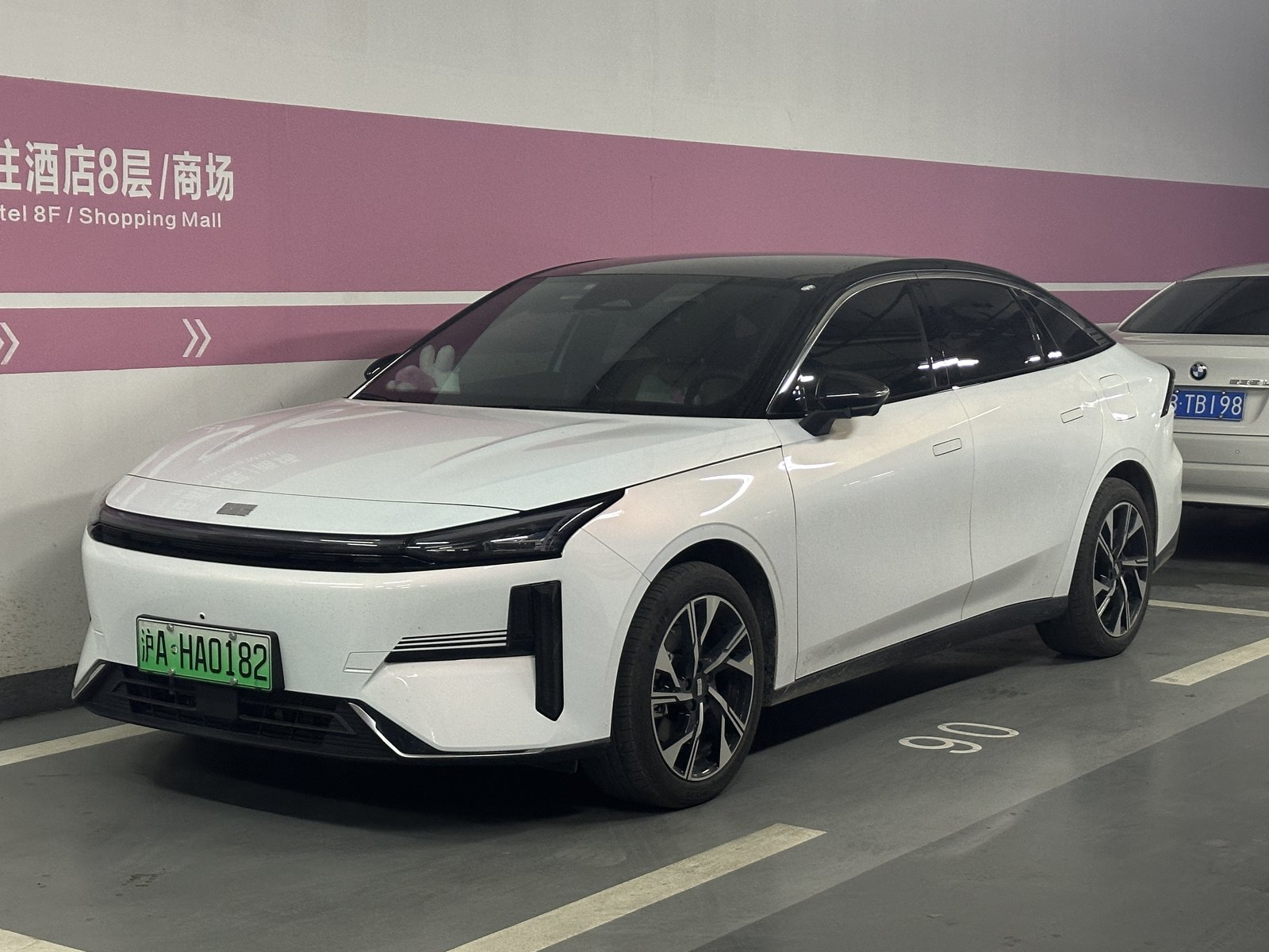 Geely Galaxy L6 — SUV (PHEV)
