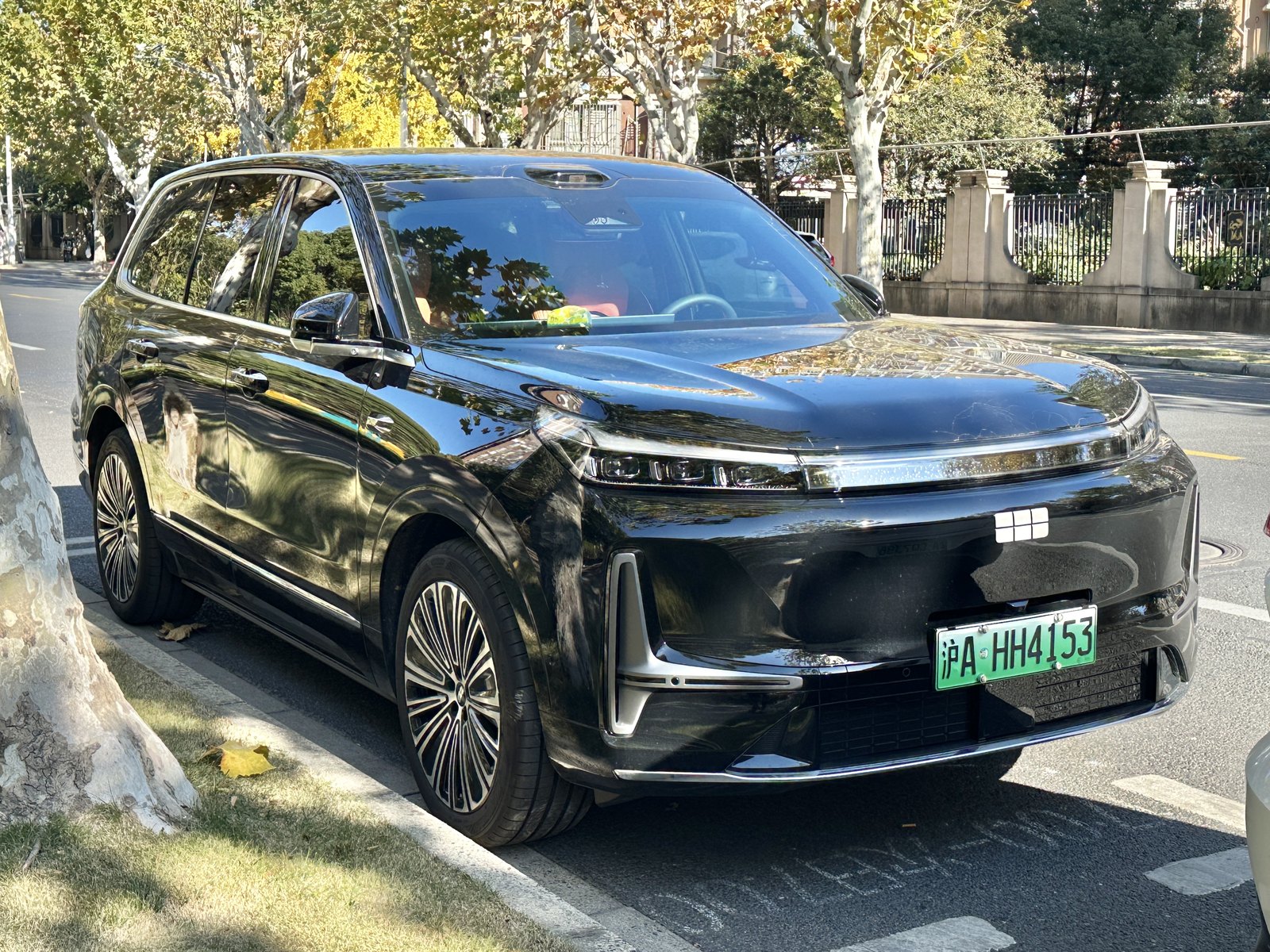 Geely Galaxy M9 — SUV (PHEV)