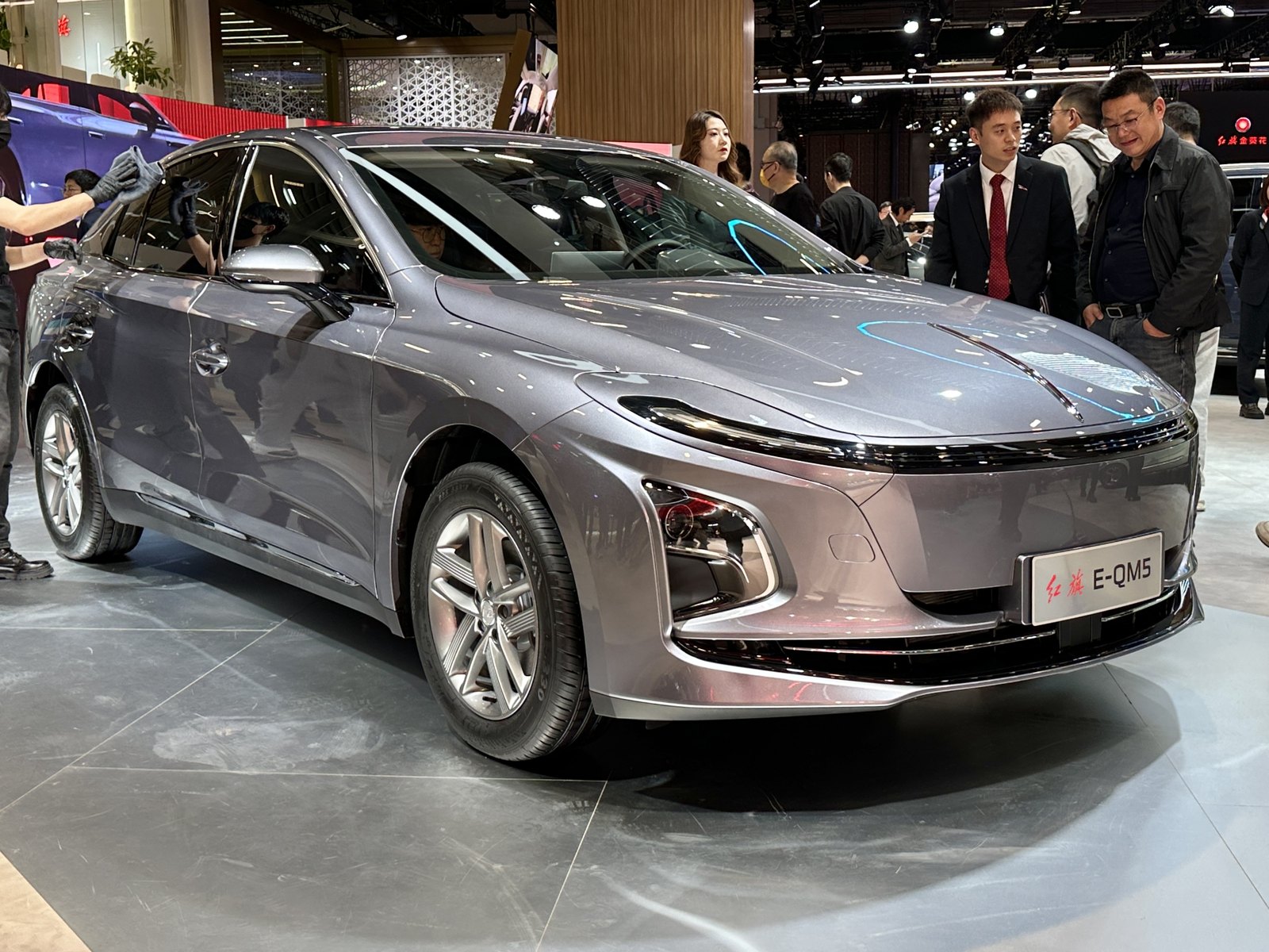 Hongqi E QM5 — SUV (BEV)