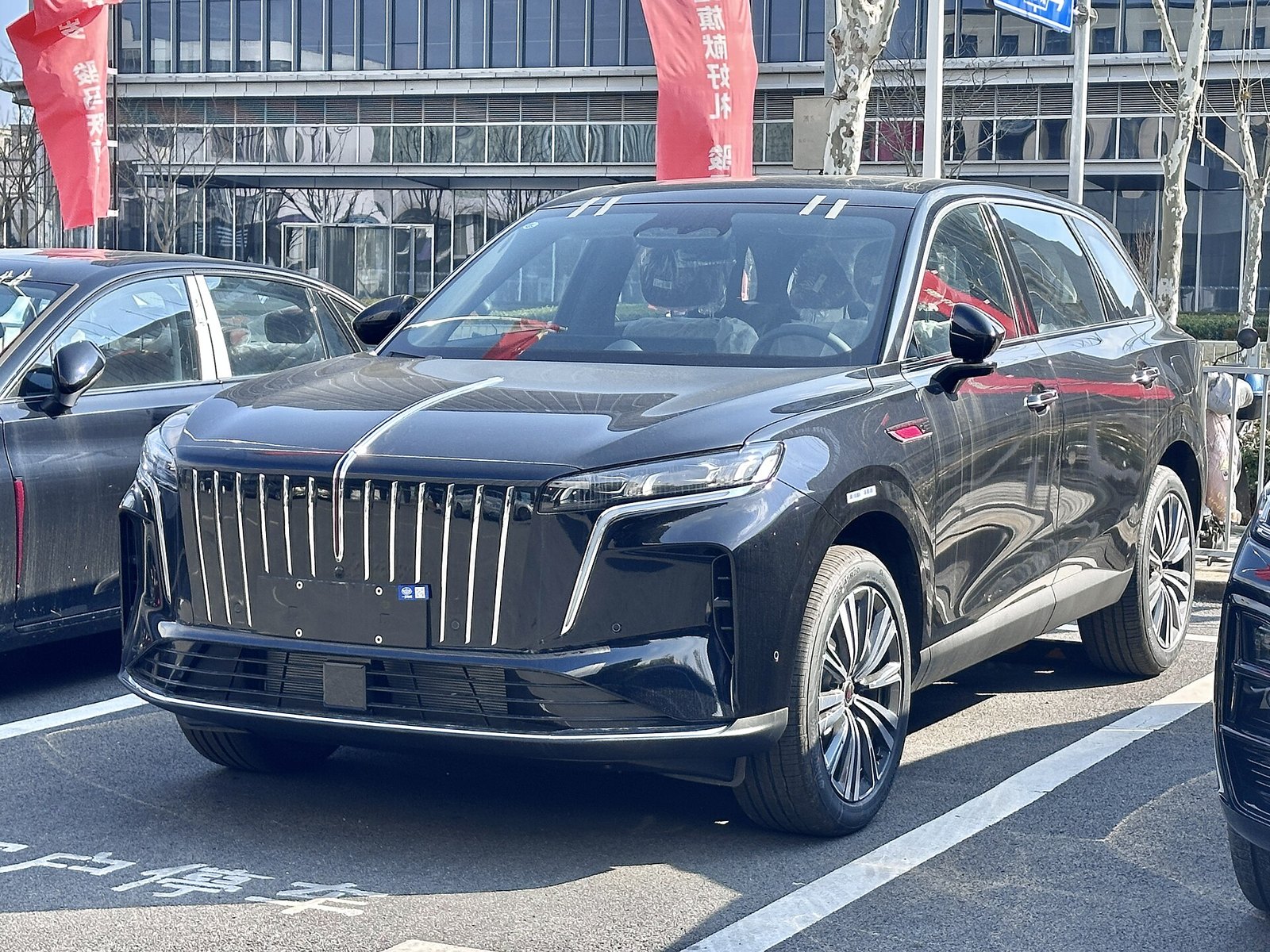 Hongqi HS6 Phev — SUV (PHEV)