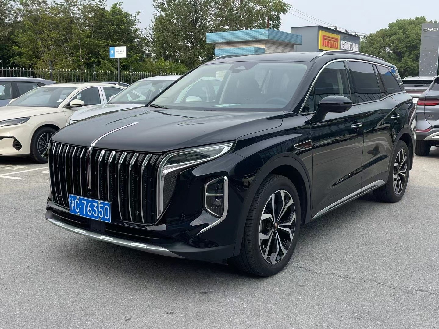 Hongqi HS7 — SUV (PHEV)