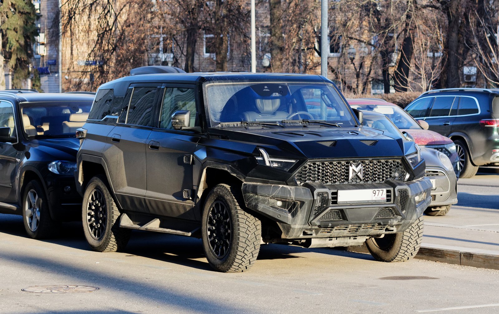 M Hero 917 — M-Hero SUV (BEV)