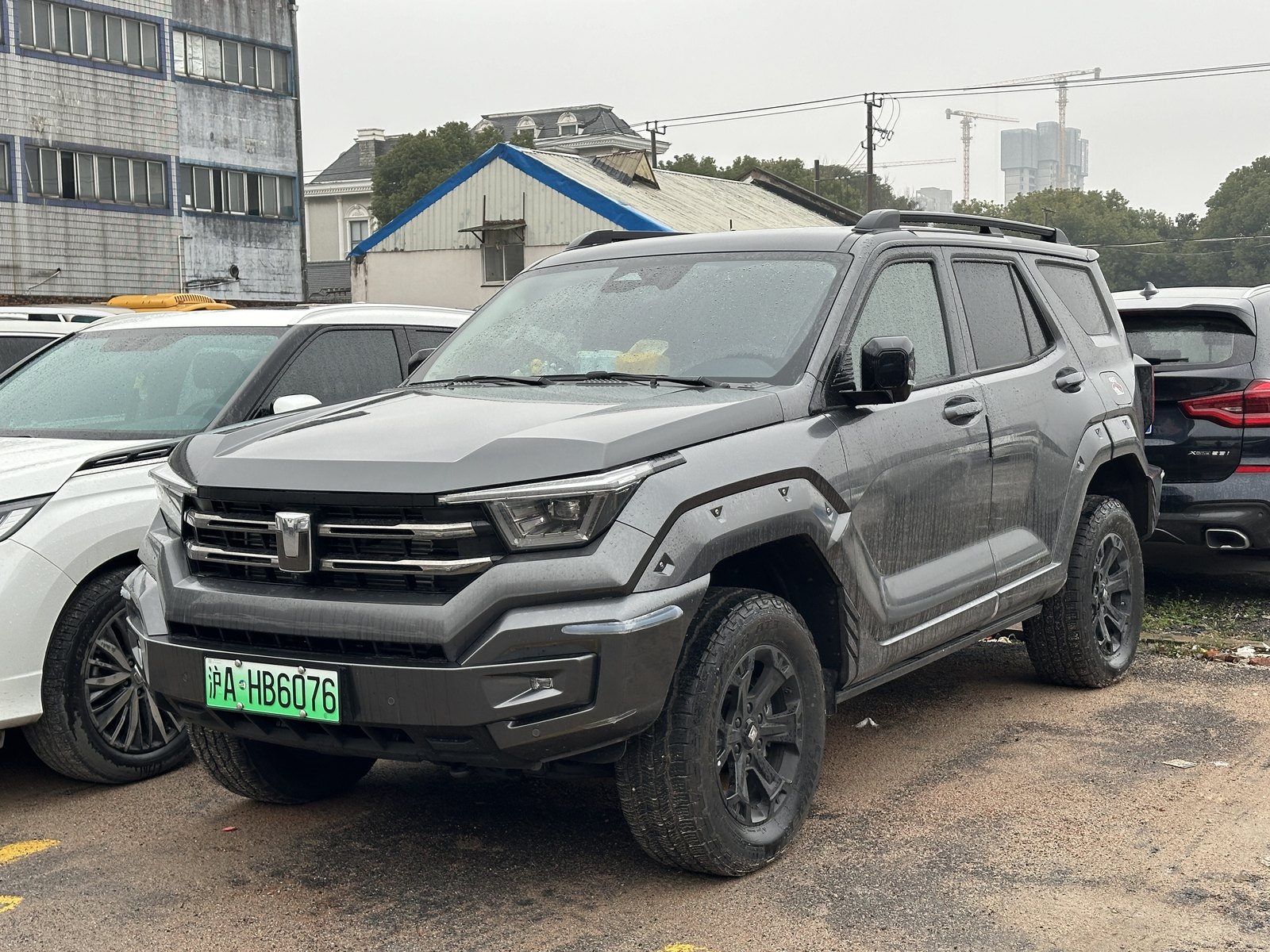 Tank 400 — SUV (PHEV)